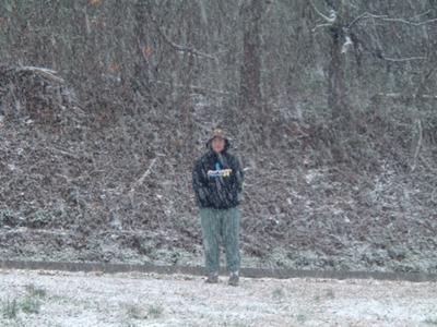 this is what TN snow looks like; wimpy. It melts while it accumlates weird.